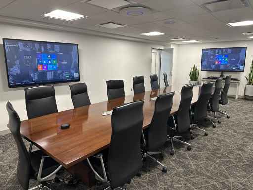 Avocor displays enable collaboration at LaGuardia Gateway Partners