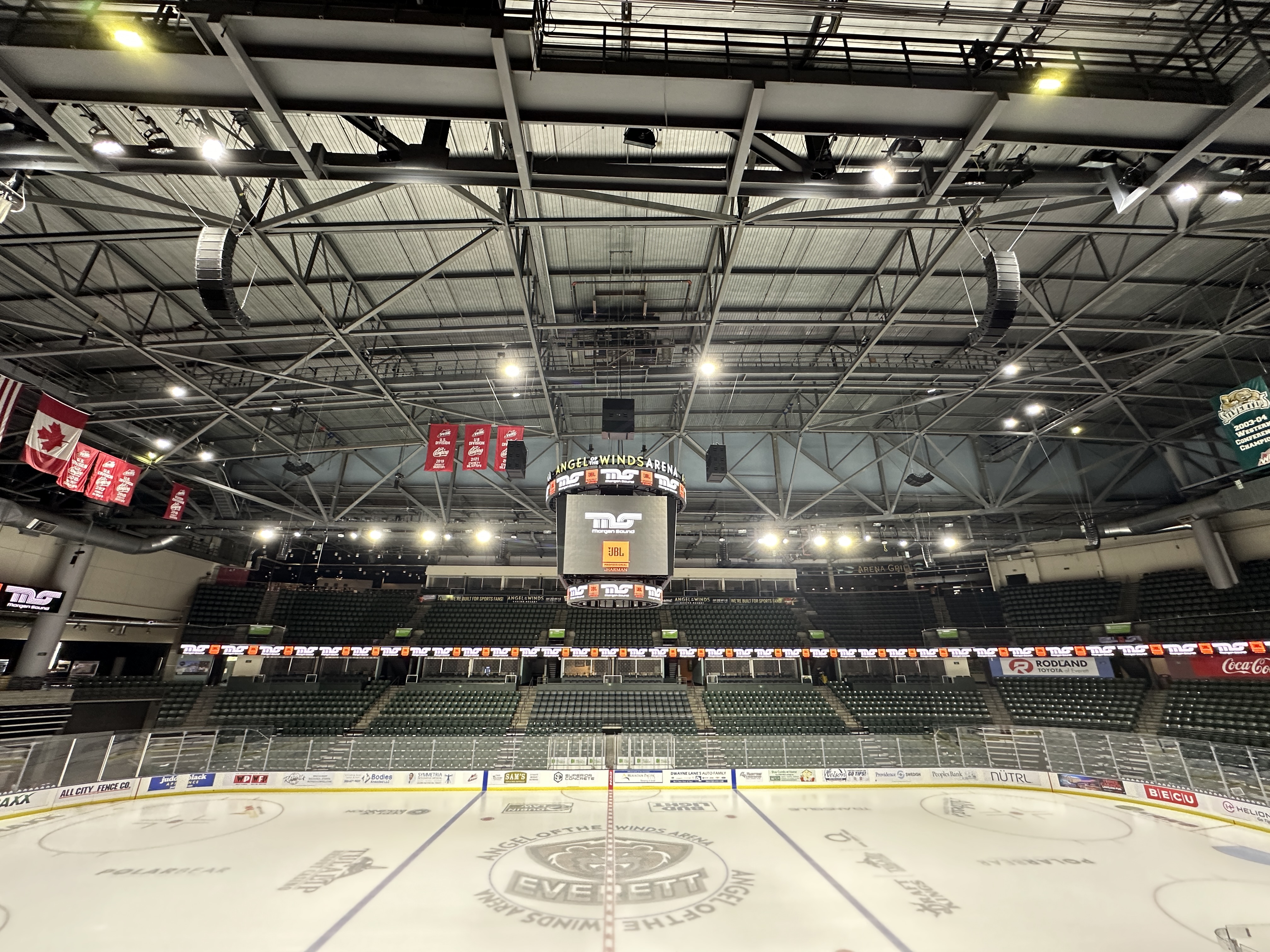 Angel Of The Winds Arena installs JBL VTX A6 loudspeakers