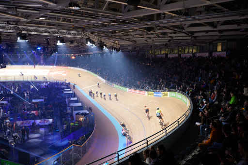 Cameo lights up Six Day Race in Berlin velodrome