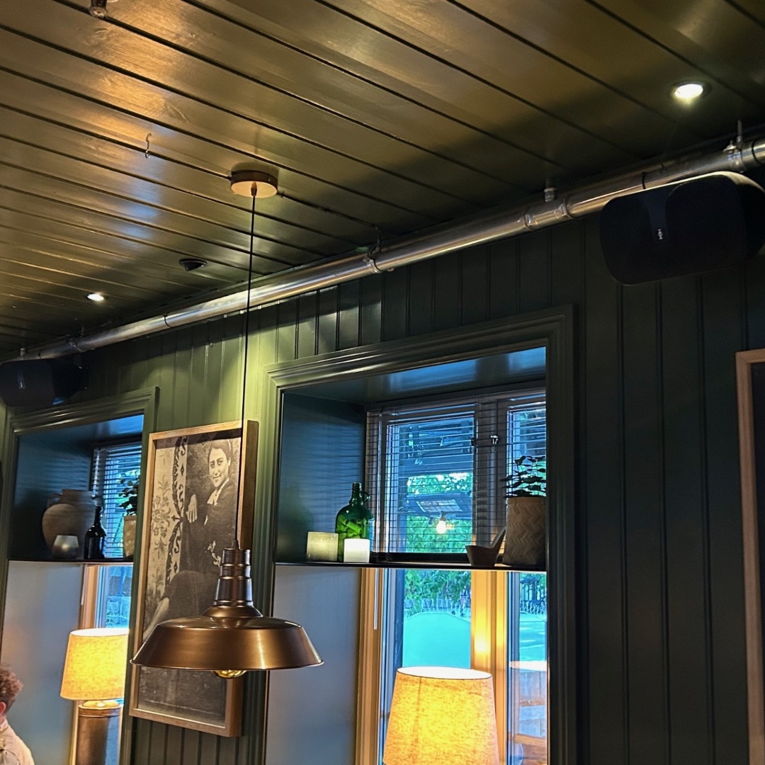 HH Audio loudspeakers installed at Lillestrom Italian restaurant