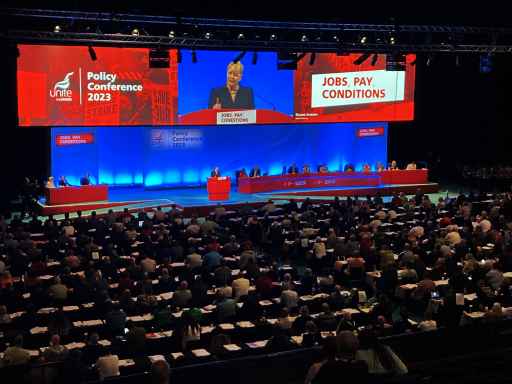 Unite the Union Policy Conference inspires audience with AV Stumpfl screens