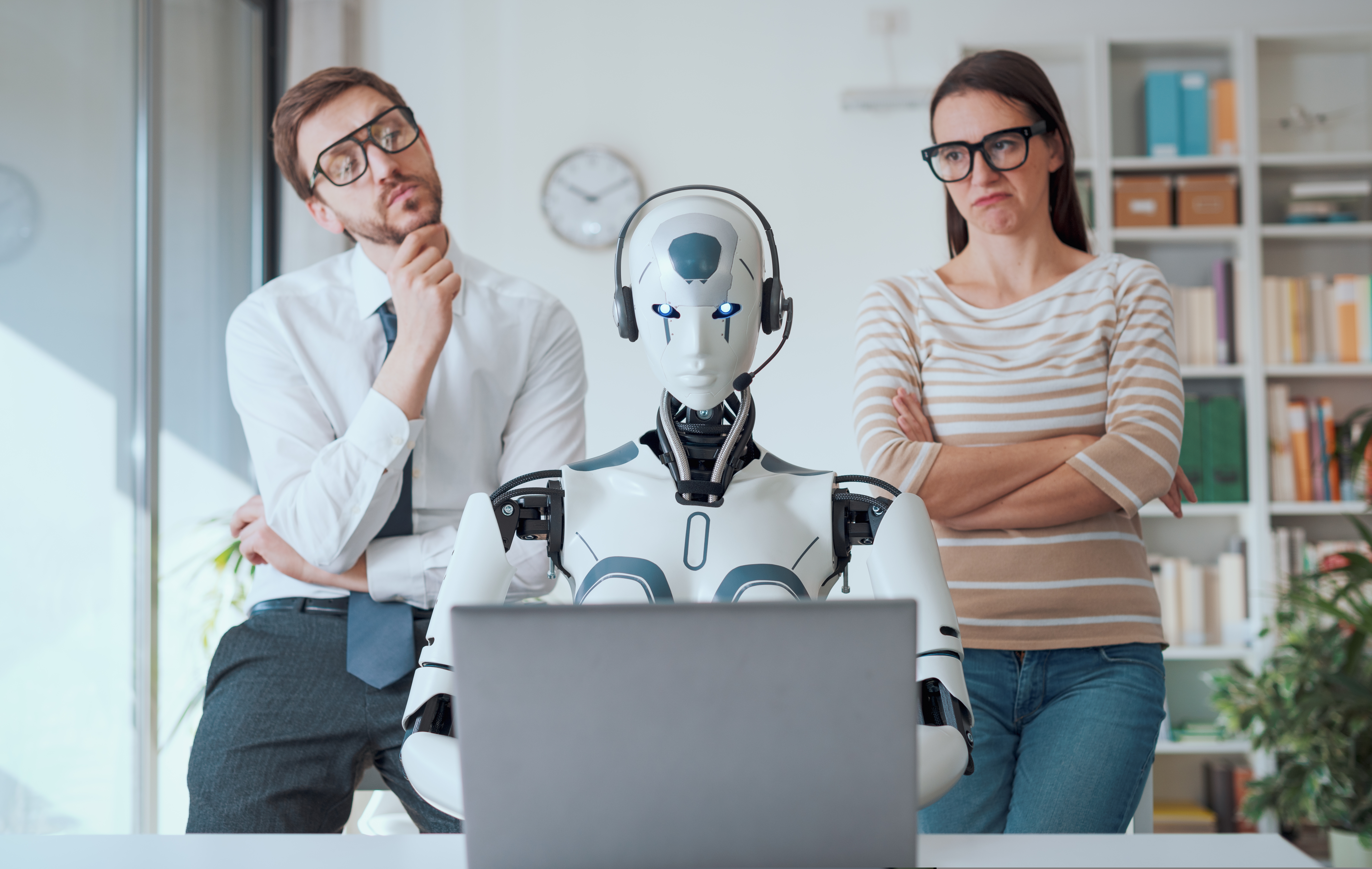 Less than a quarter of UK workers use AI says Jabra report