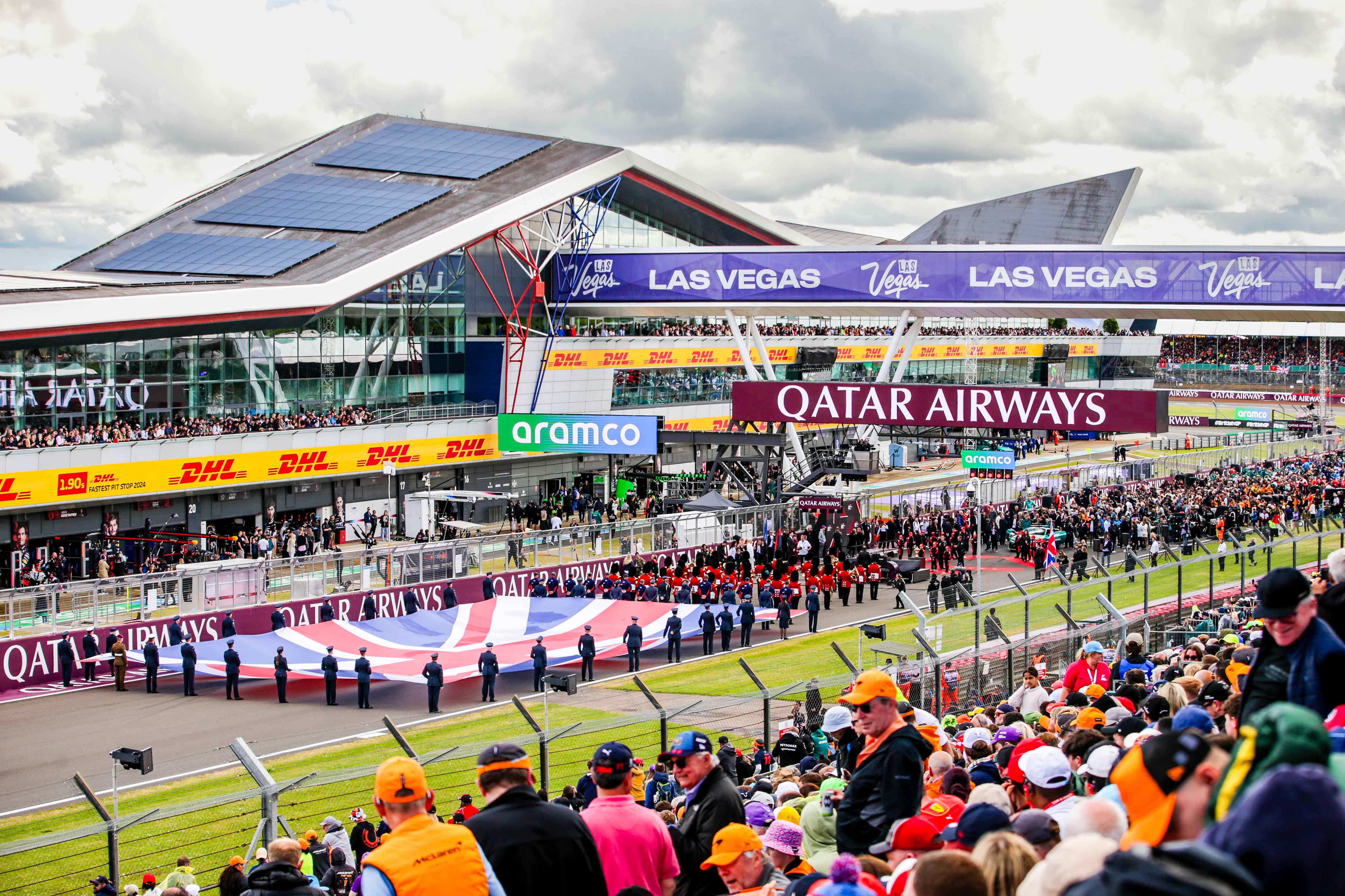 Silverstone race track chooses sustainable ADI LED for digital gantries